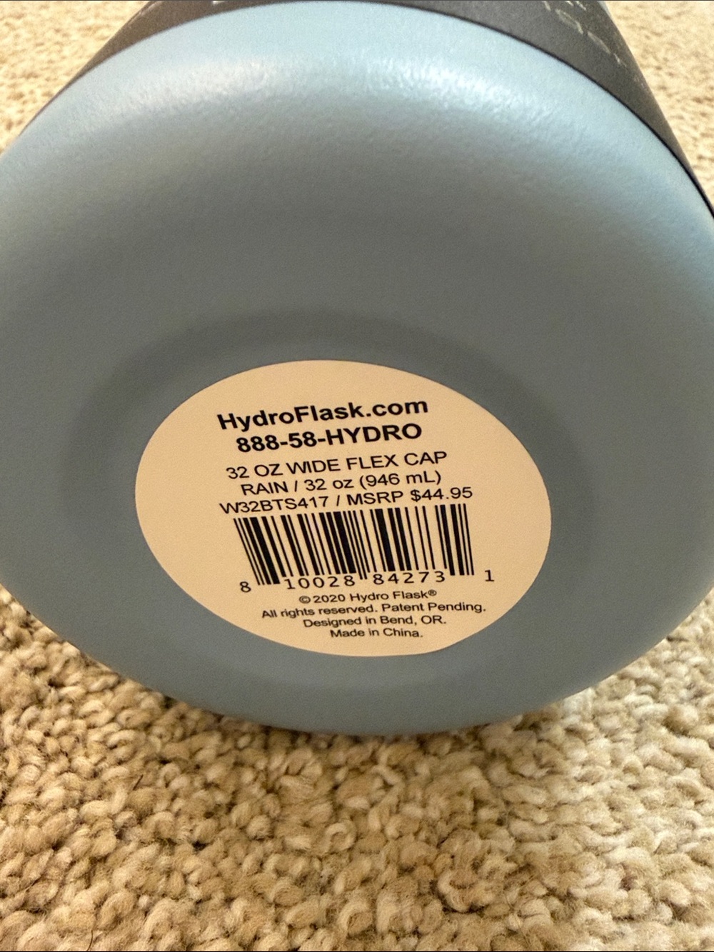 32 ounce Hydro Flask Wide Mouth Water Bottle in Rain w/Straw Lid and Straws. - Picture 6 of 6